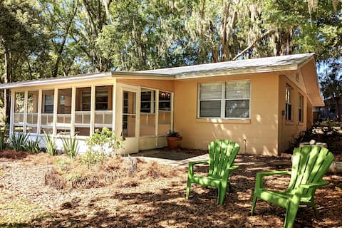 The Ollie Vee in Crescent City