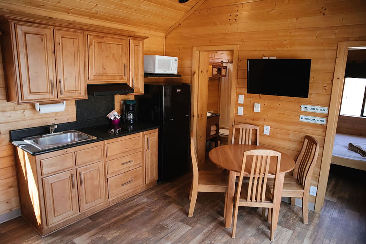 Shooting Star Cabin — view 4