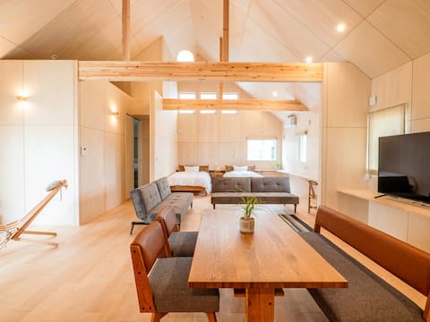 With Private Sauna – Enjoy a BYO BBQ