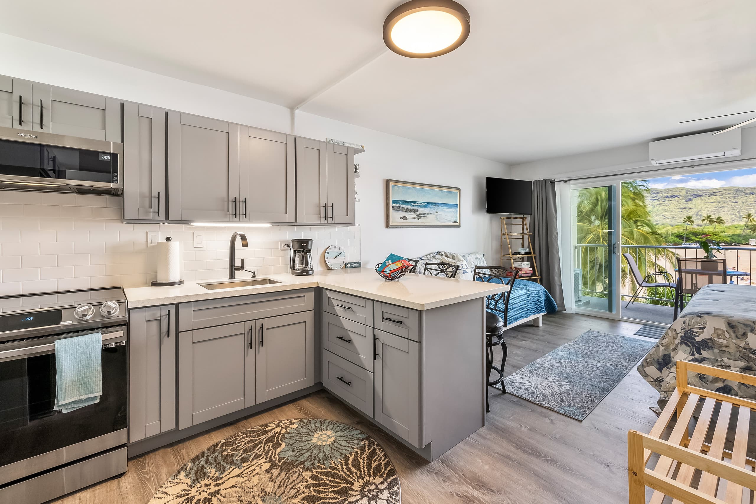 Condo in Waianae · ★4.91 · Studio · 1 bed · 1 private bath - Image 5