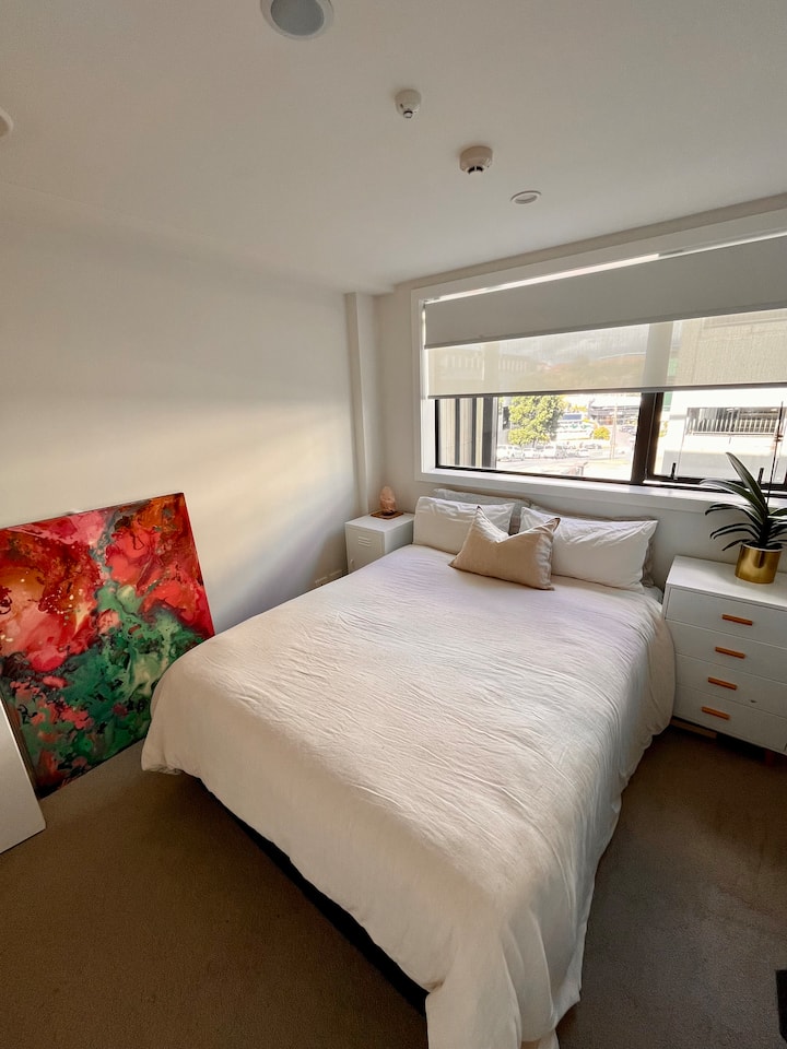 Druga spavaća soba (bračni krevet)