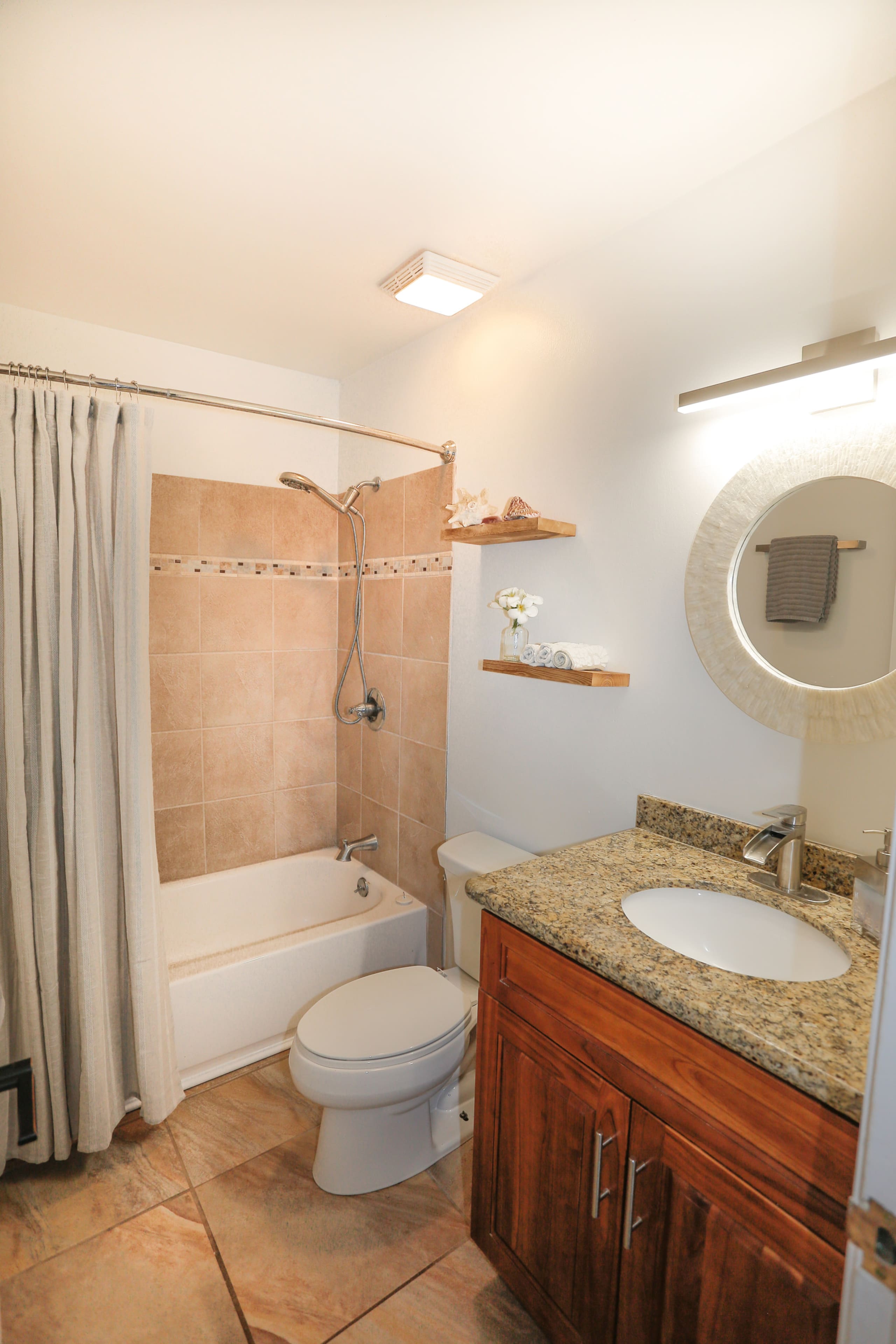 Condo in Kahuku · ★4.83 · 1 bedroom · 3 beds · 1 private bath - Image 14