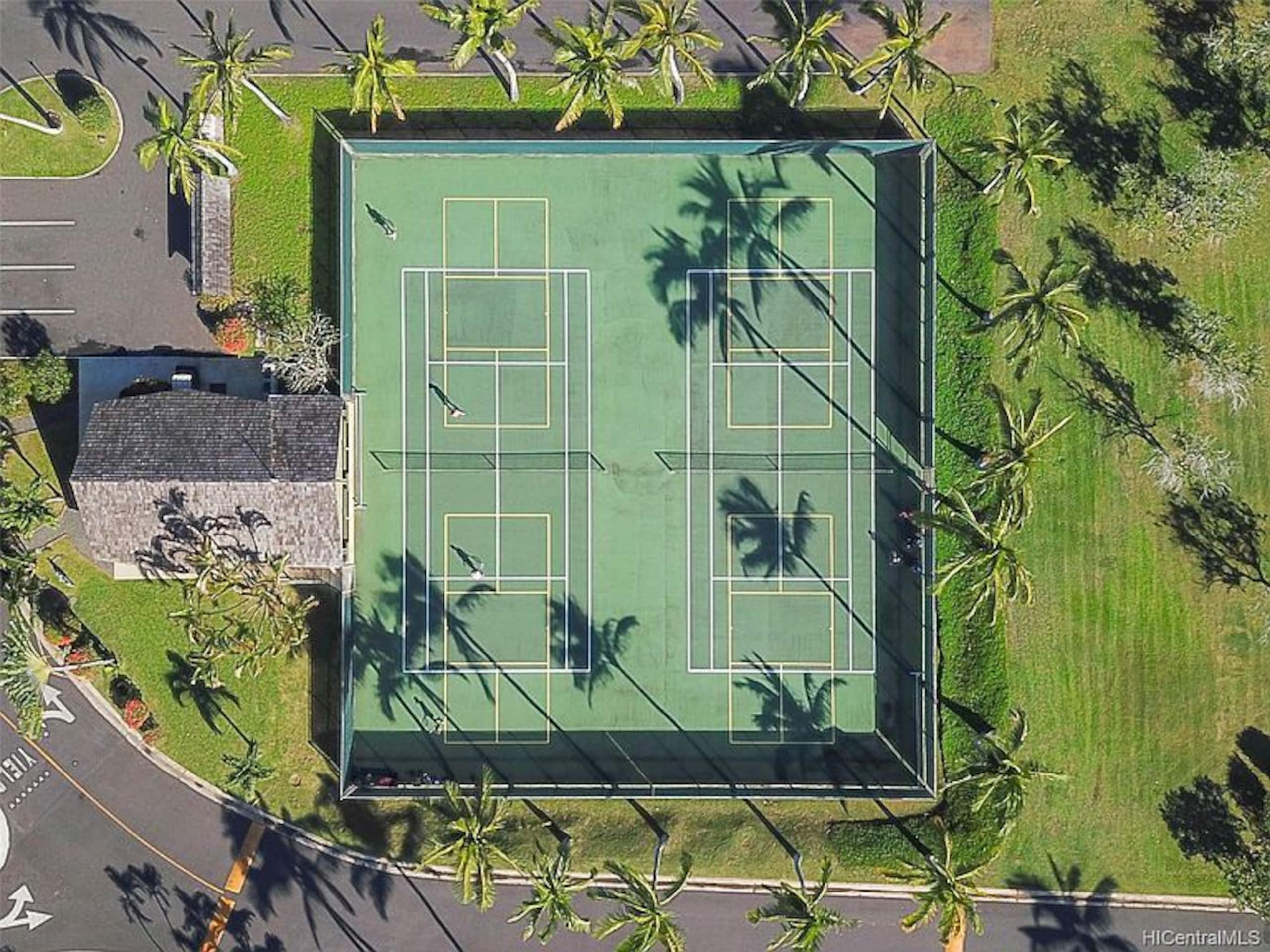 Condo in Kahuku · ★4.83 · 1 bedroom · 3 beds · 1 private bath - Image 24