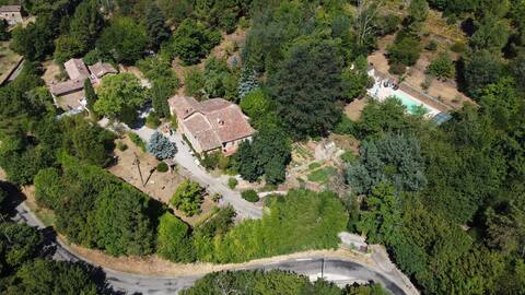Gites 15/17 pers. at the gates of the Cévennes