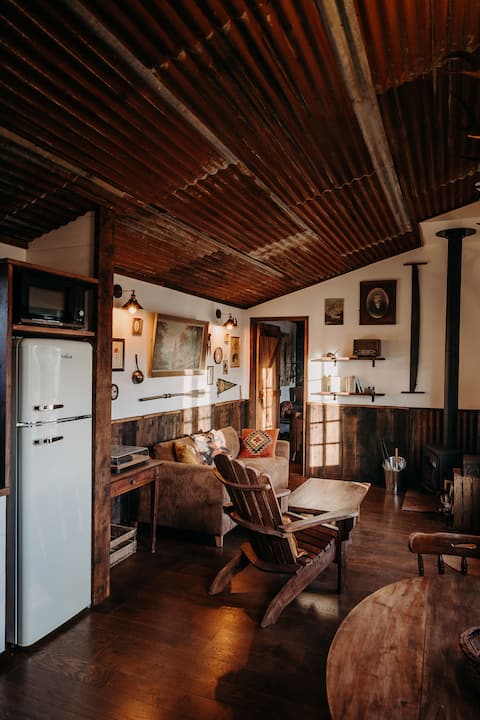Pondfront cabin and Nordic bath