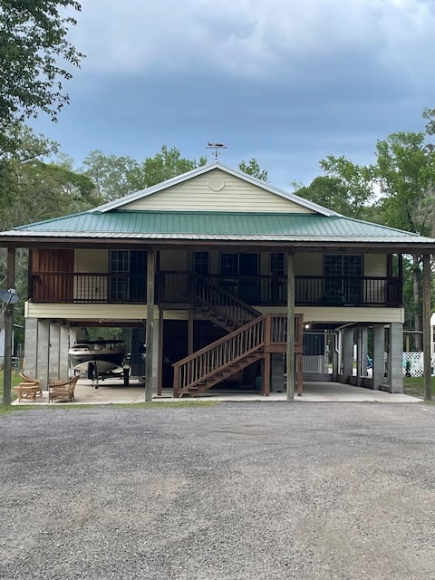 Nature’s Edge Lodge on Suwannee River