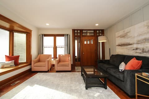 Warm & Inviting Craftsman in Leeds Neighborhood