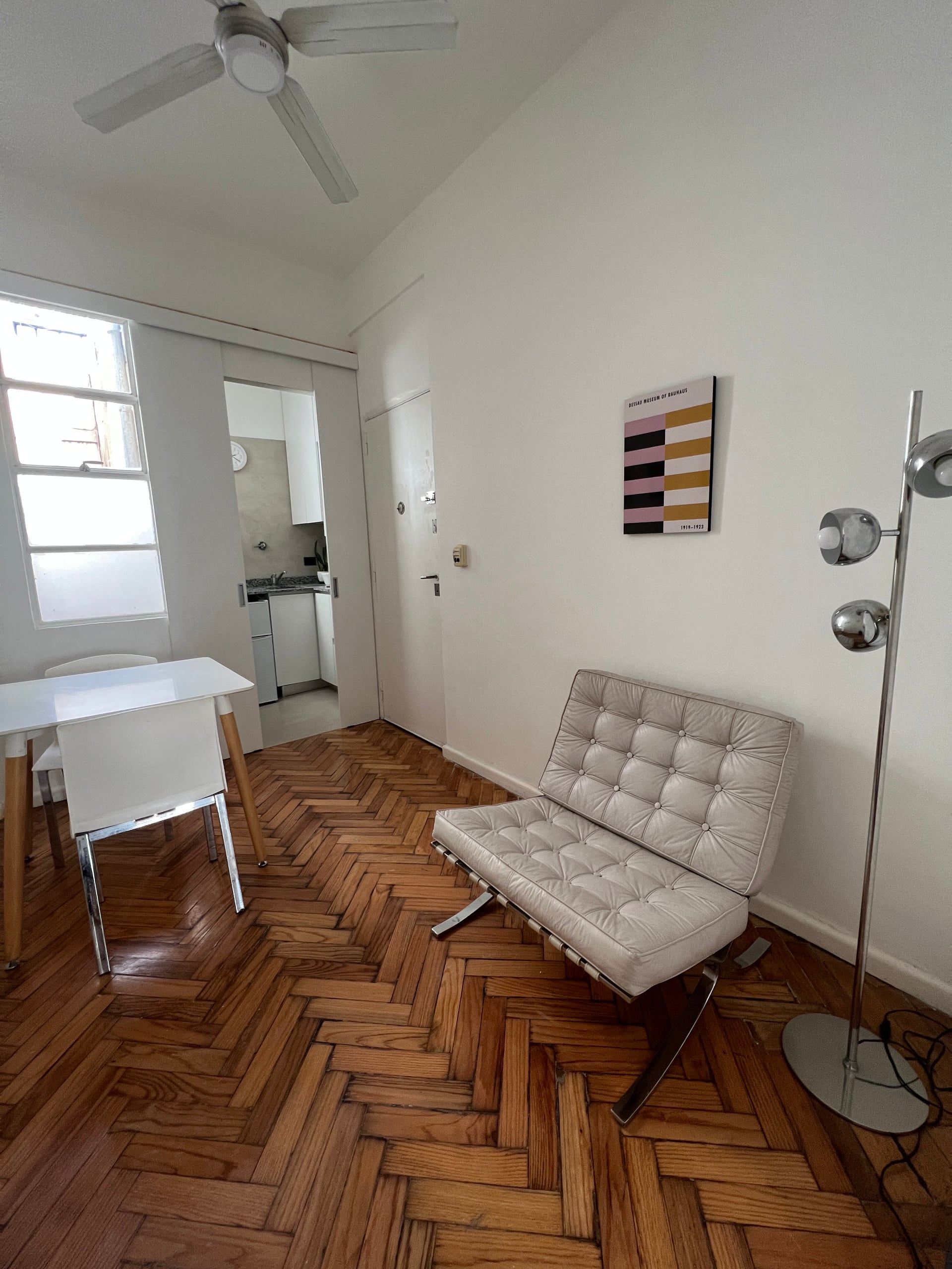Recycled one-bedroom apartment in Retiro