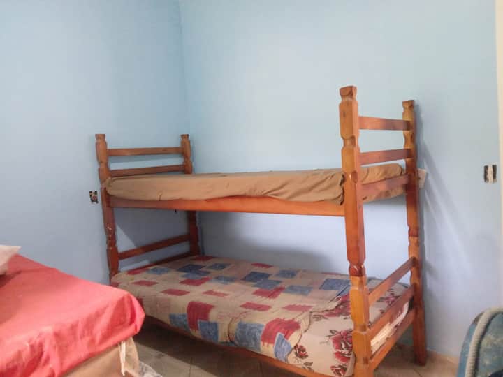 Dhomë gjumi 2