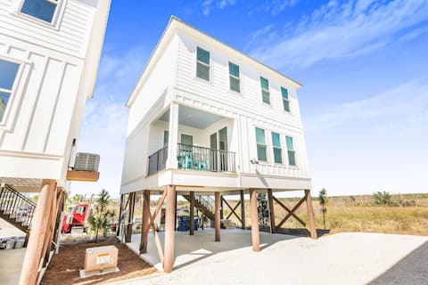 La Casita, new beach cottage, easy beach access
