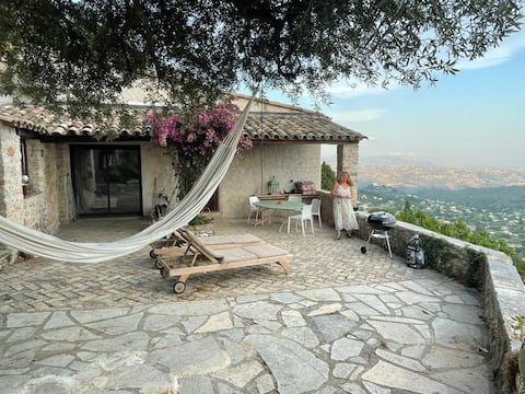 Village house, stunning Riviera views