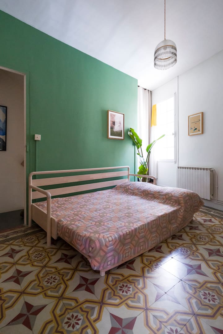 Dormitorio 2 - Arriba - sofá cama de 140 cm  (marca de colchones franceses Tediber - reciente)