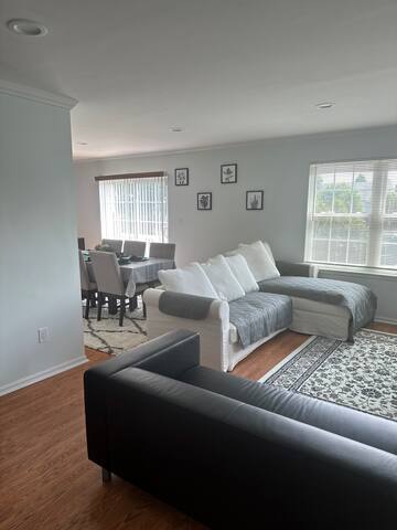 Modern 3bed 2.5bath home near NYC, American Dream gallery image 2