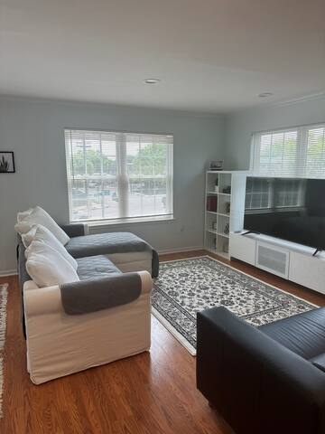 Modern 3bed 2.5bath home near NYC, American Dream gallery image 3