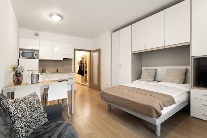 Prague Monthly Rentals