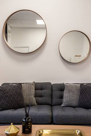 Waou Essence I Los Austrias – Corta Duración gallery image 4