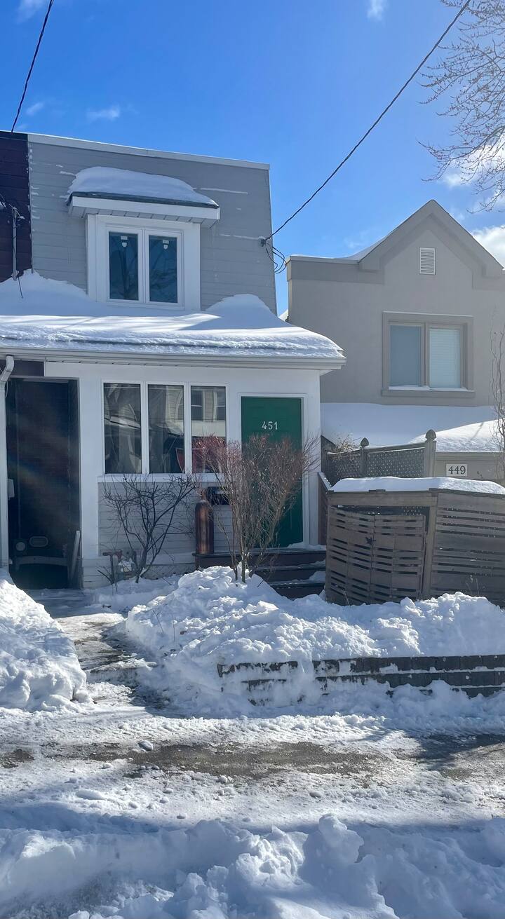 Lovely leslieville home Houses for Rent in Toronto, Ontario, Canada