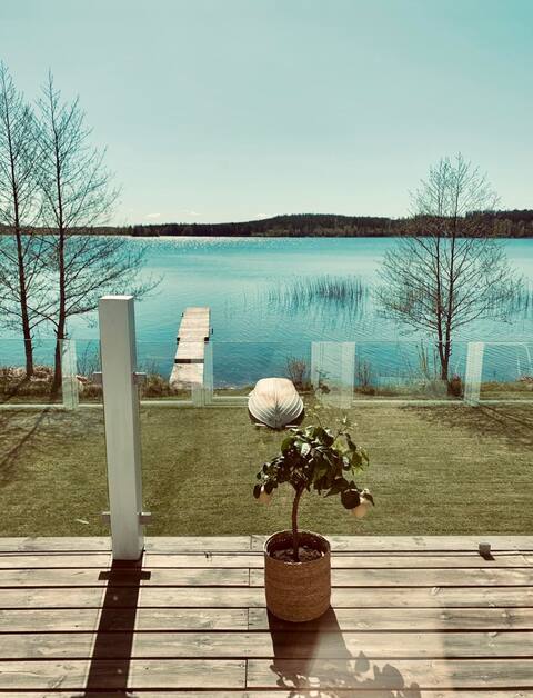 Home located by the lake, near Vimmerby