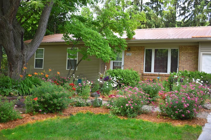 Entire house, 3-Bedrooms in Mt. Pleasant Michigan