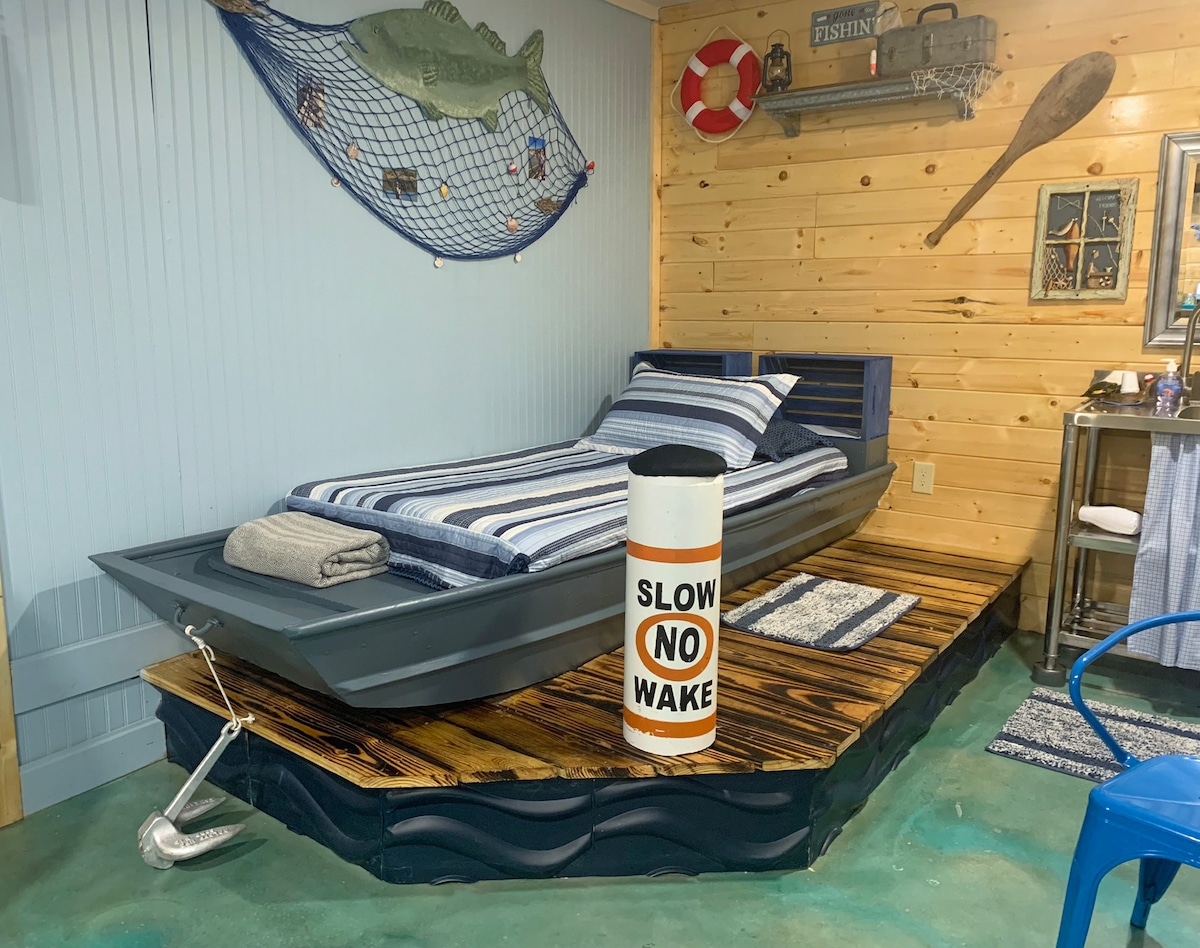 Catching some Zzzz and dream of your next big catch ~ Going Fishing Cabin at The Lazy Buffalo