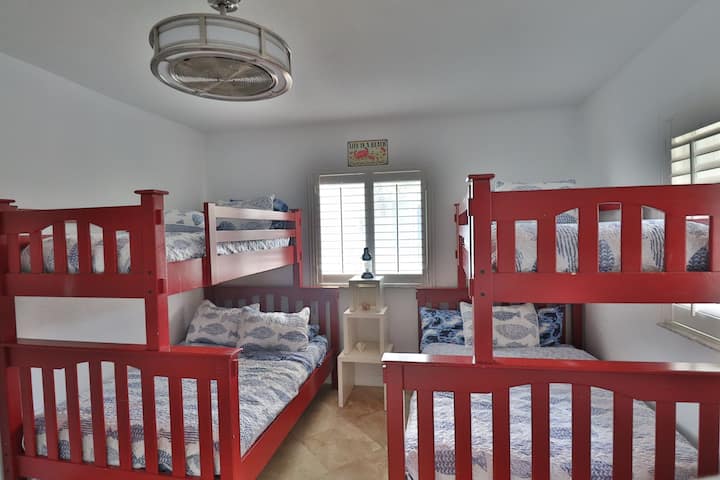 Literas dobles. Litera doble superior. Litera inferior llena