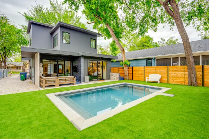Hip East Austin House w/ Pool 2 Blocks to East 6th