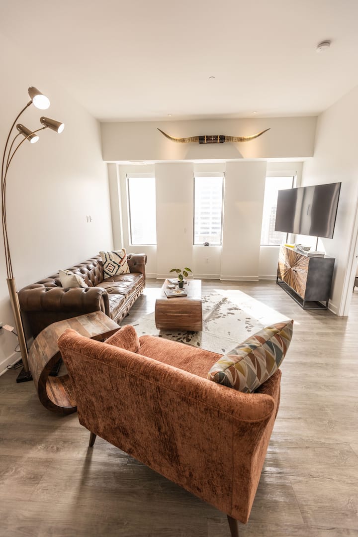 Reach for the Sky 21st floor Apartments for Rent in Kansas City, Missouri, United States
