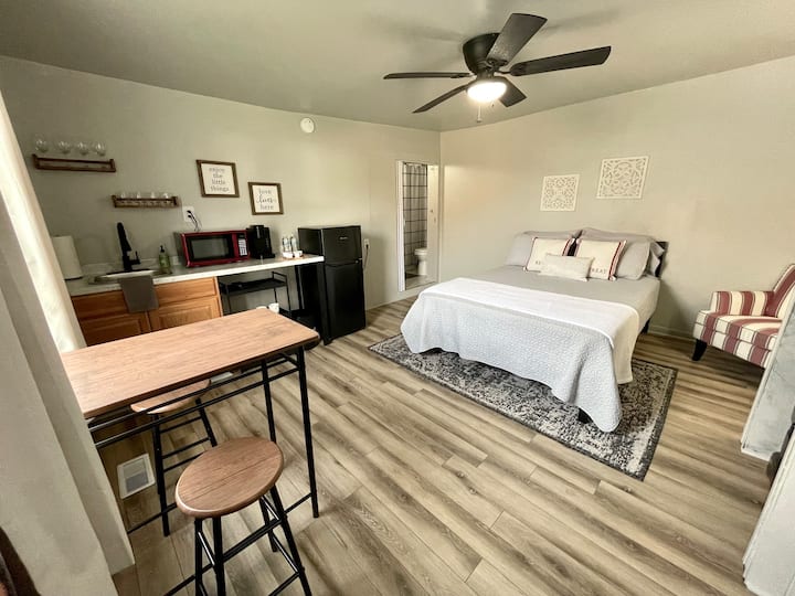 Rabbit Hash Vacation Rentals & Homes Kentucky, United States Airbnb
