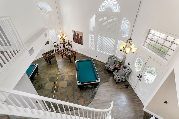 Spacious Relaxing Family Getaway