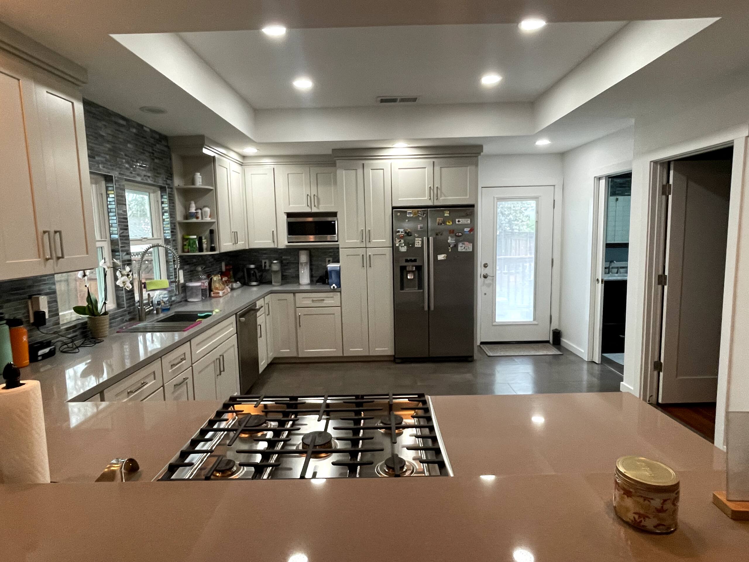 Renovated Craftsman Near Caltrain & Downtown - Photo 7