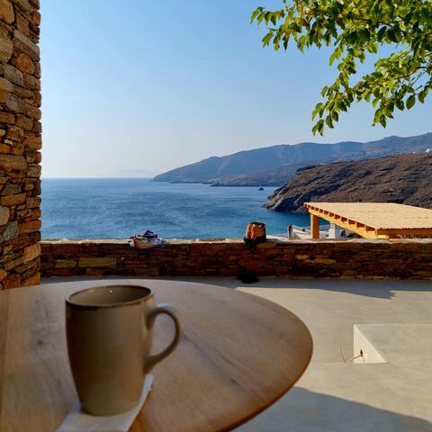 Luxury Bay View Villa with Pool gallery image 2