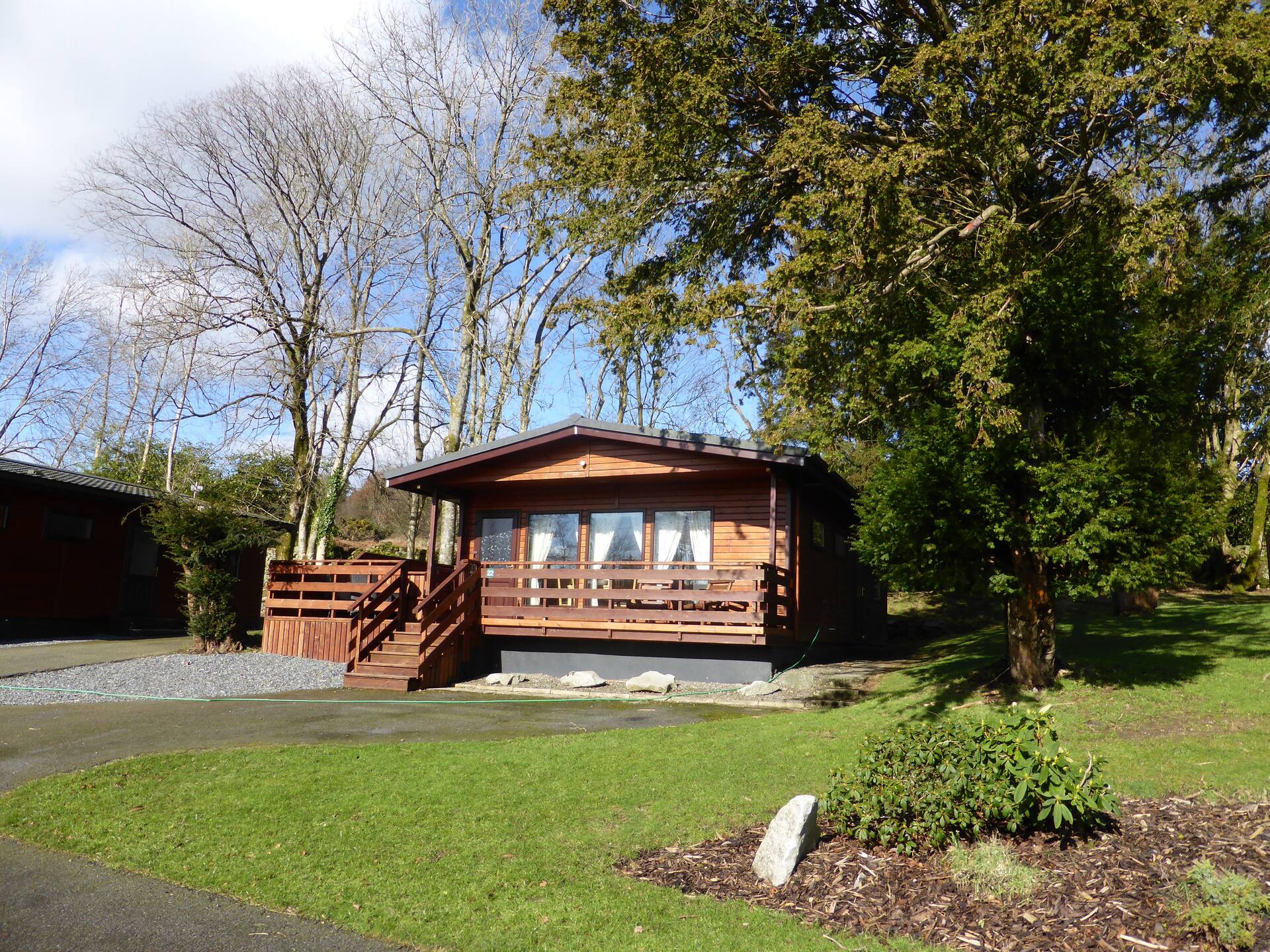 Birch Lodge 20 with Hot Tub