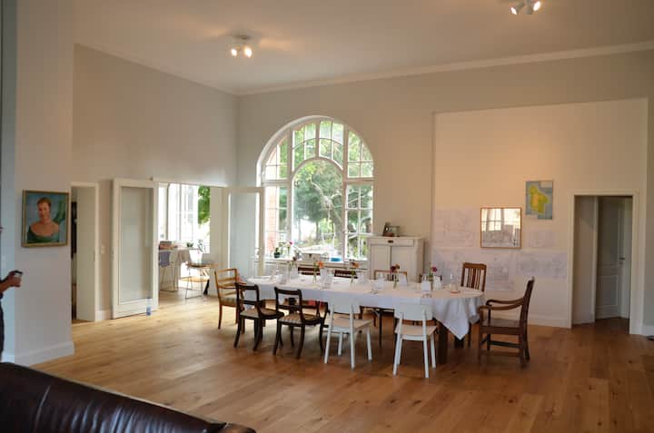 1 Room In Cute Berlin Castle With Private Park! - Berlin