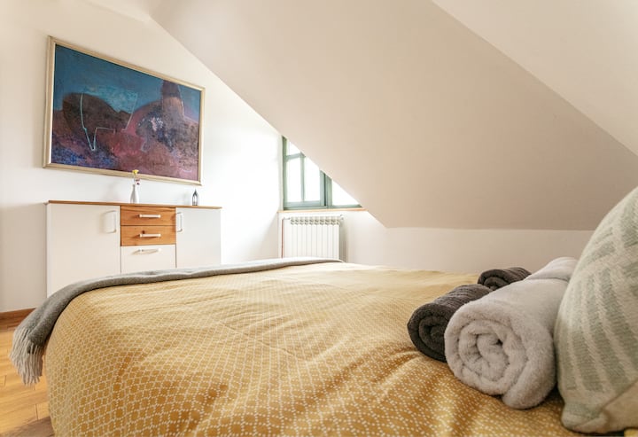 Mwonekano kutoka kwenye kitanda cha asili,usio nathamani...