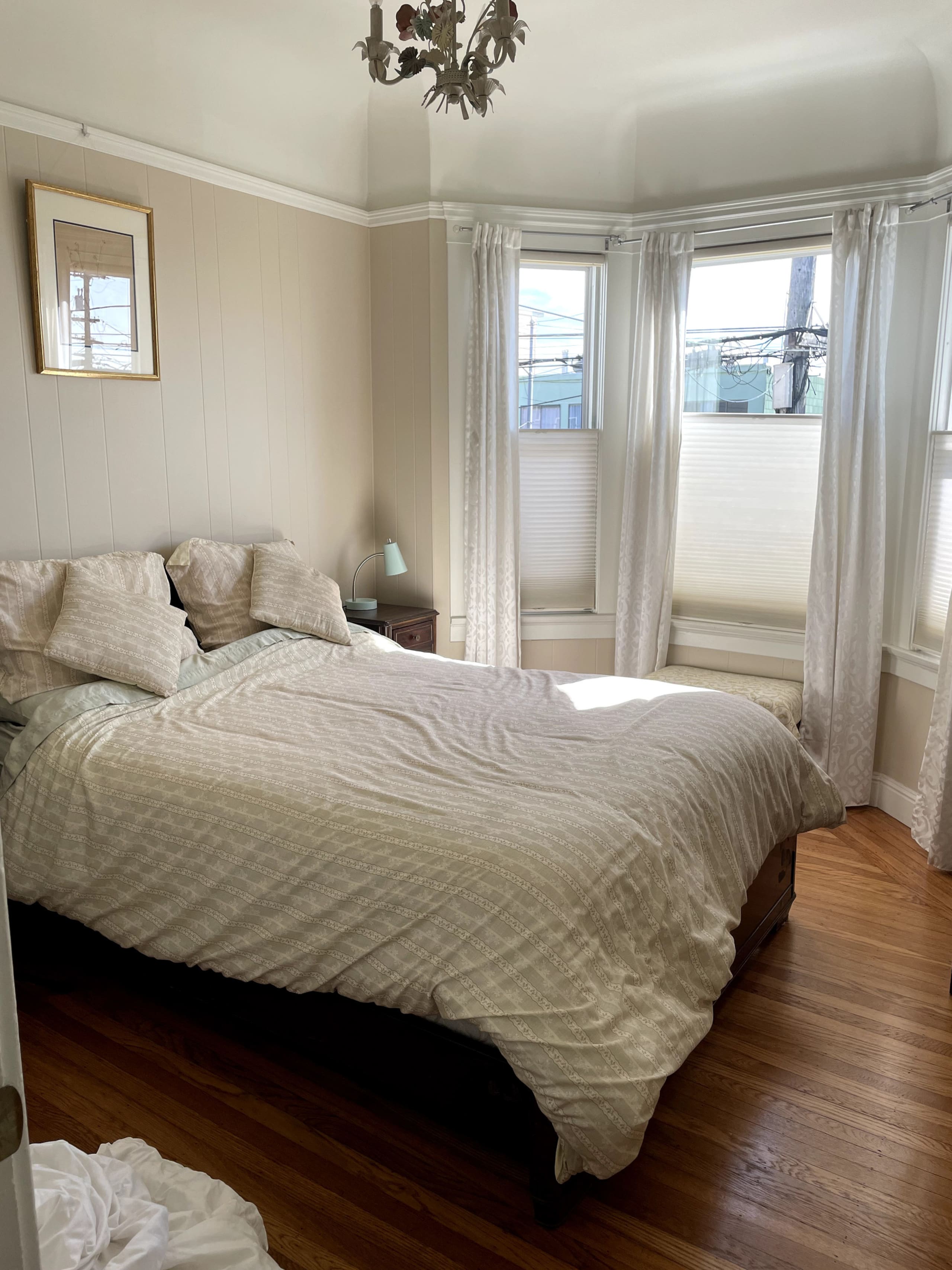 Home in San Francisco · ★4.95 · 3 bedrooms · 1 bed · 2.5 baths - Image 9