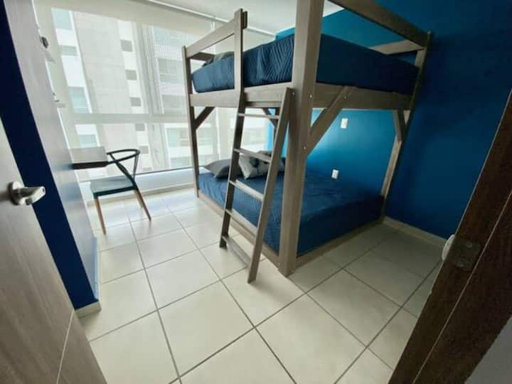 Schlafzimmer 4
