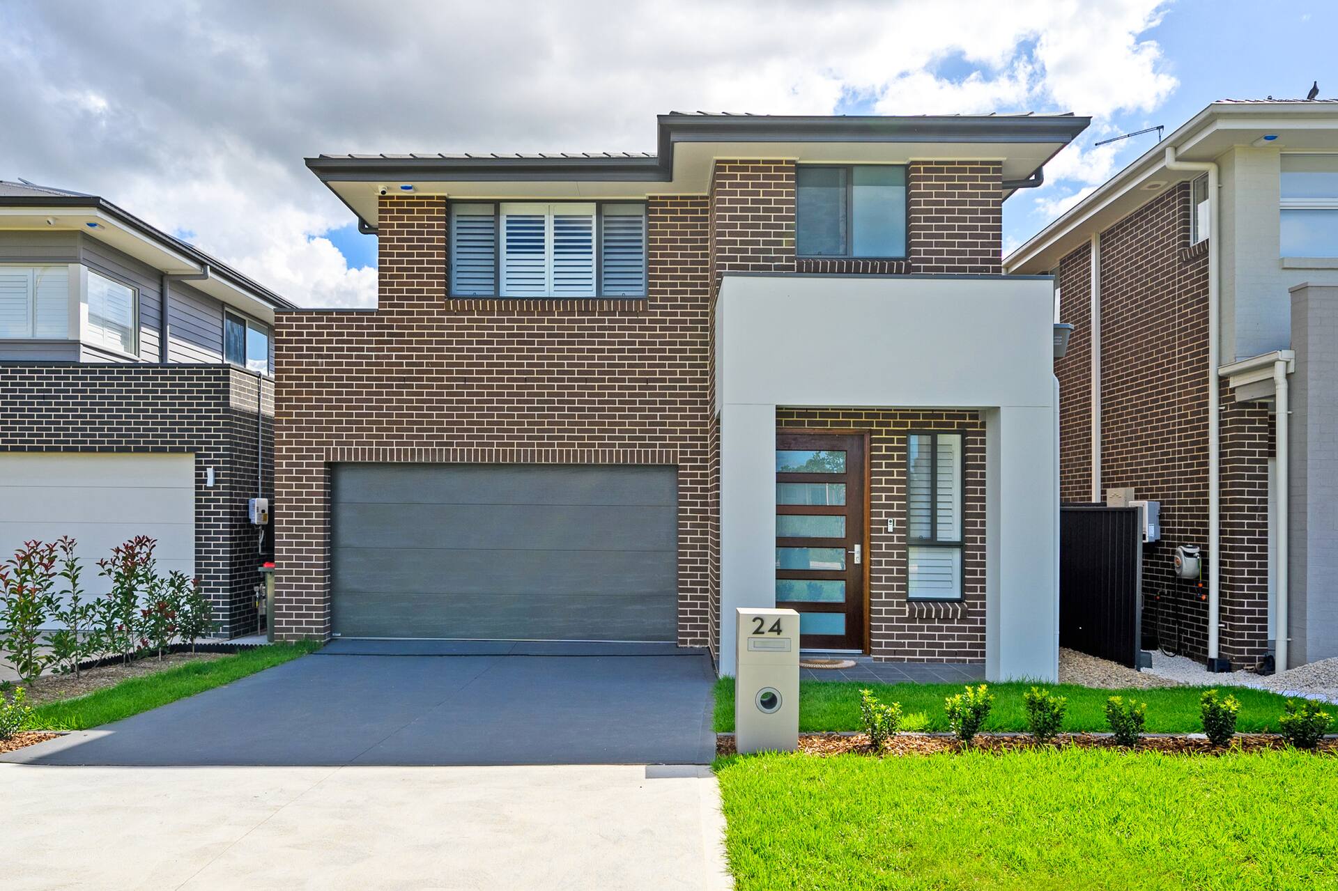 Rousehill Sweet Spacious 4BR Quiet House