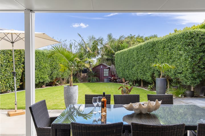 Green Oasis in St Heliers
