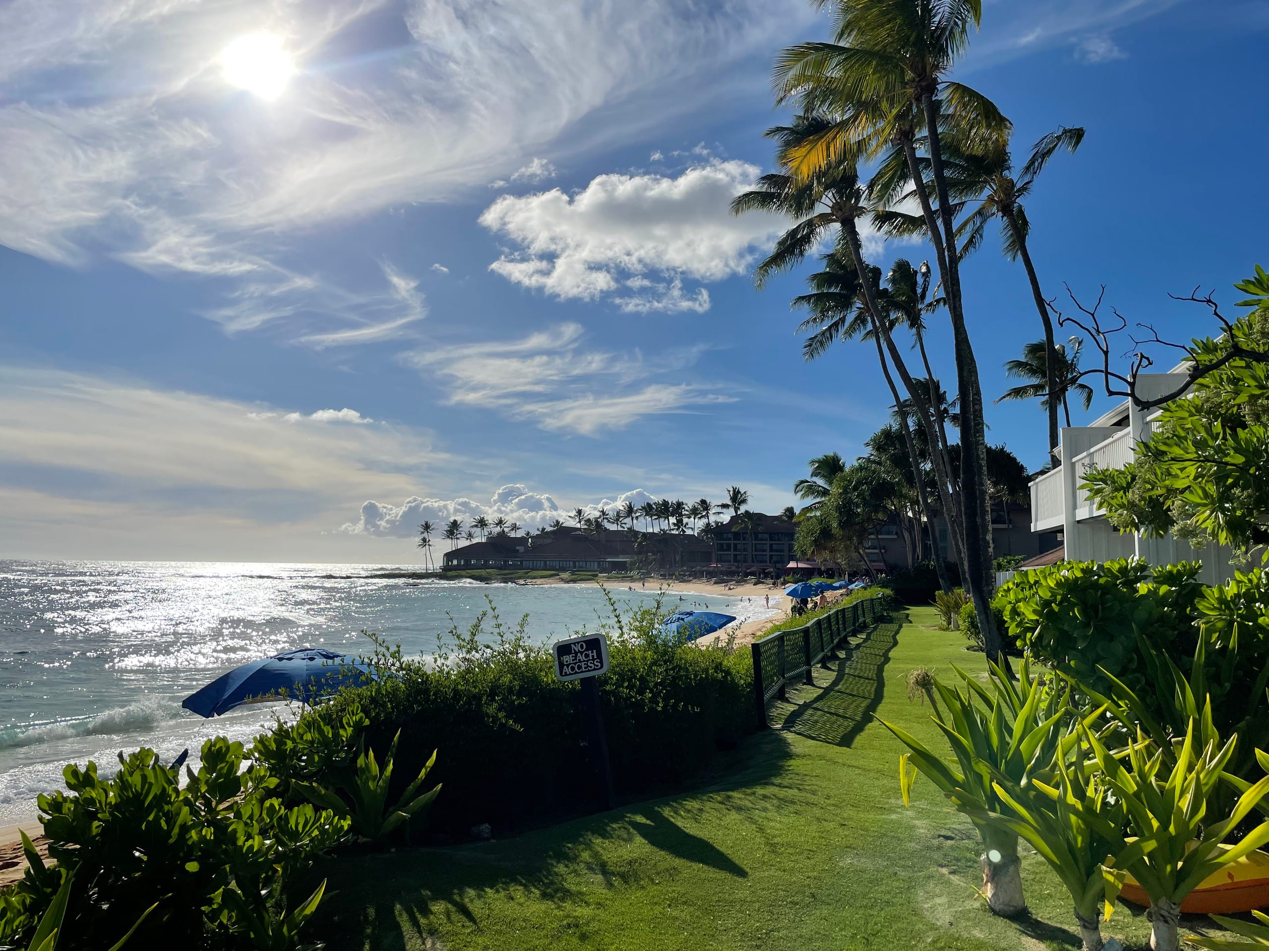 Poipu Beach Top Floor Condo, A/C, 2 Min to Beach - Photo 25