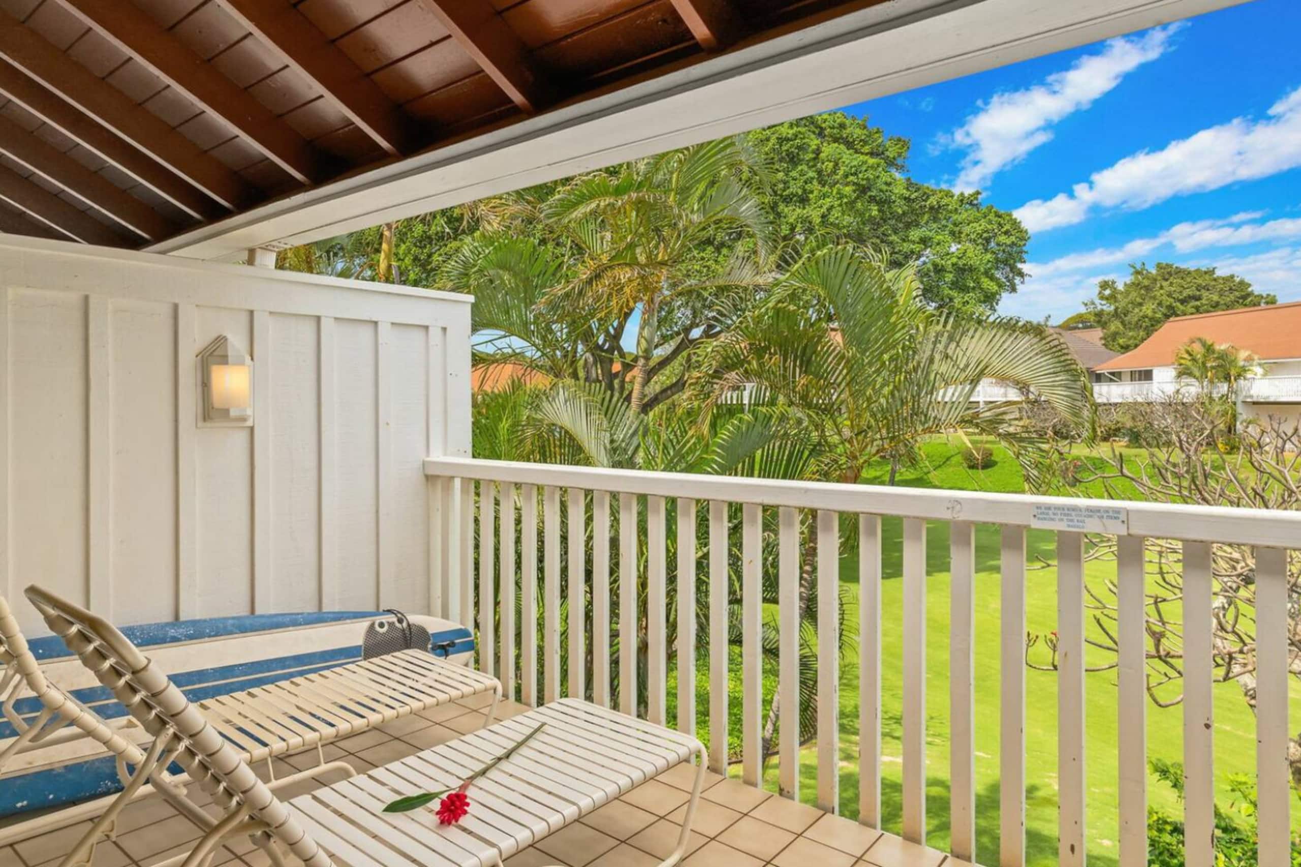 Poipu Beach Top Floor Condo, A/C, 2 Min to Beach - Photo 14