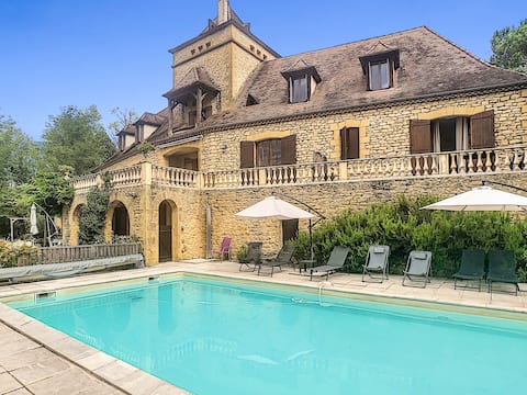 The Glycine Aux Pierres Dorées cottage