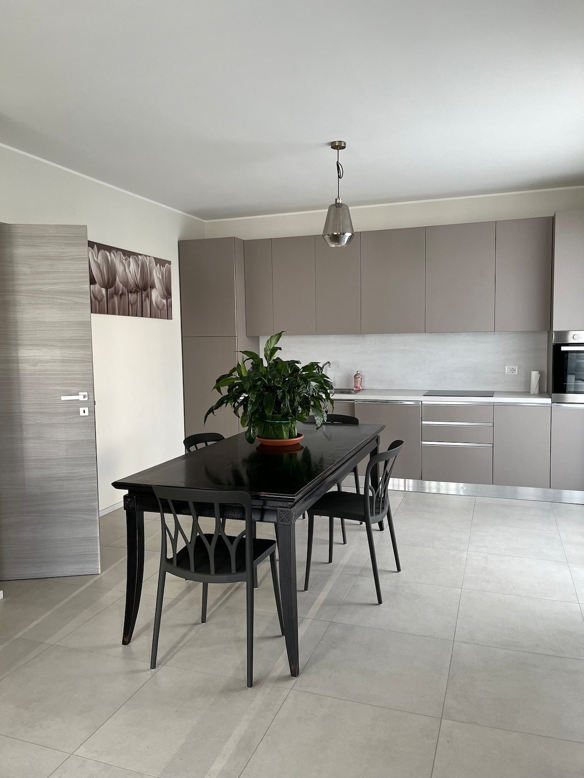 Successful Airbnb property: Elegant, private villa with private garden in Jesolo