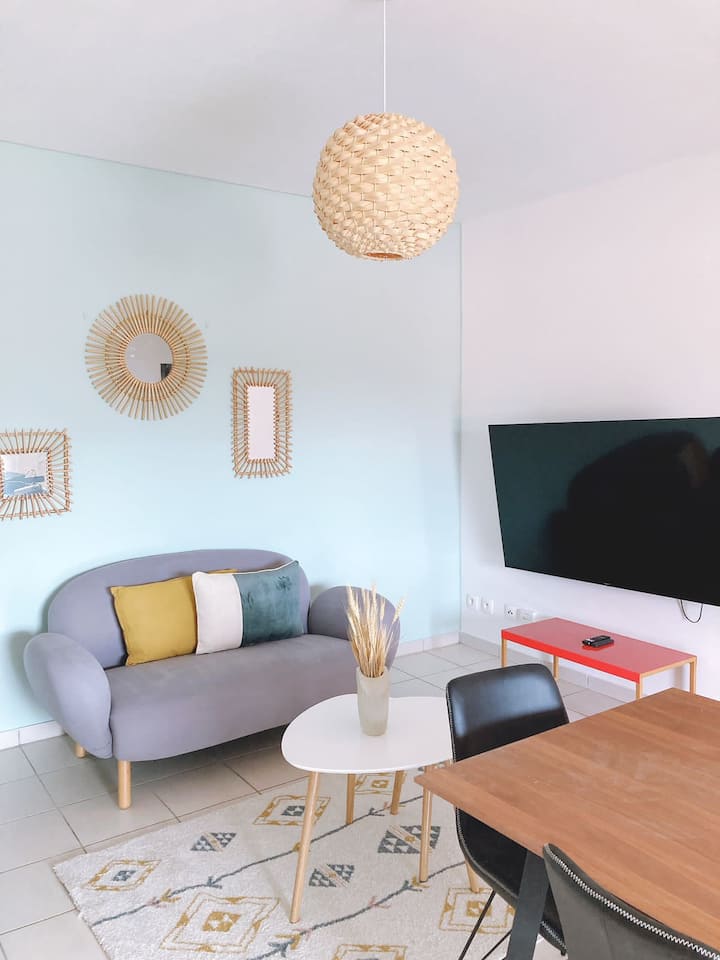 Chic and cozy T3 apartment Condominiums for Rent in Cayenne