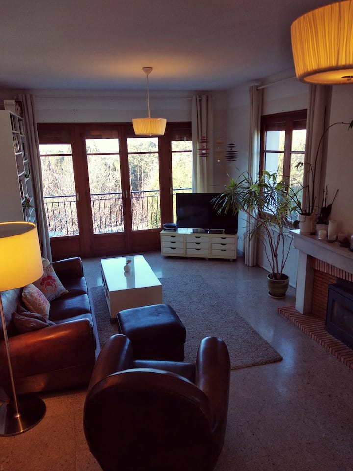 Charmante Villa Im Stil Der 50er - Marseille