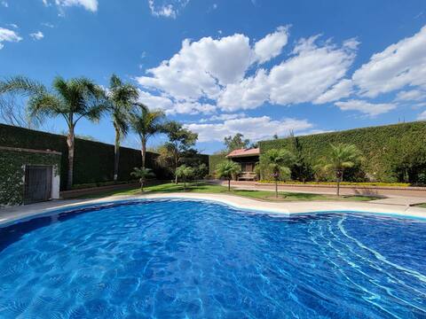 Cancunsito by Chozza