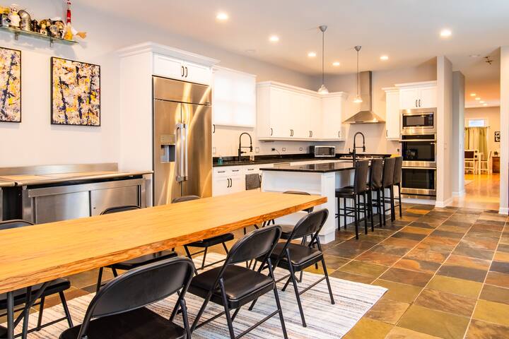 Family Style Chicago gallery image 2