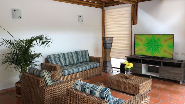Hermosa Casa Vacacional En Carmen De Apicalá - Carmen de Apicalá
