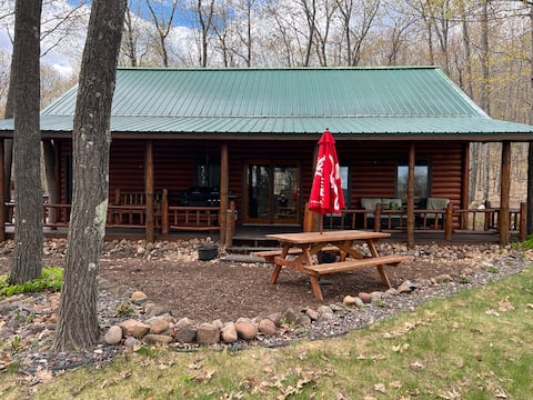 Valhalla Views!  Amazing Cabin.