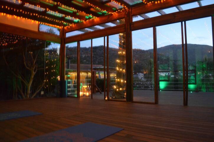 Private Sunset, Sea and Mountain View House gallery image 2