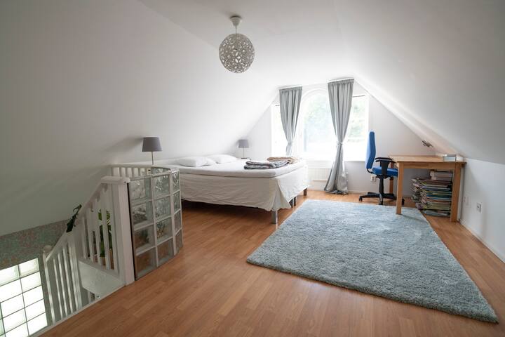 Bedroom 4 with double bed (upstairs)